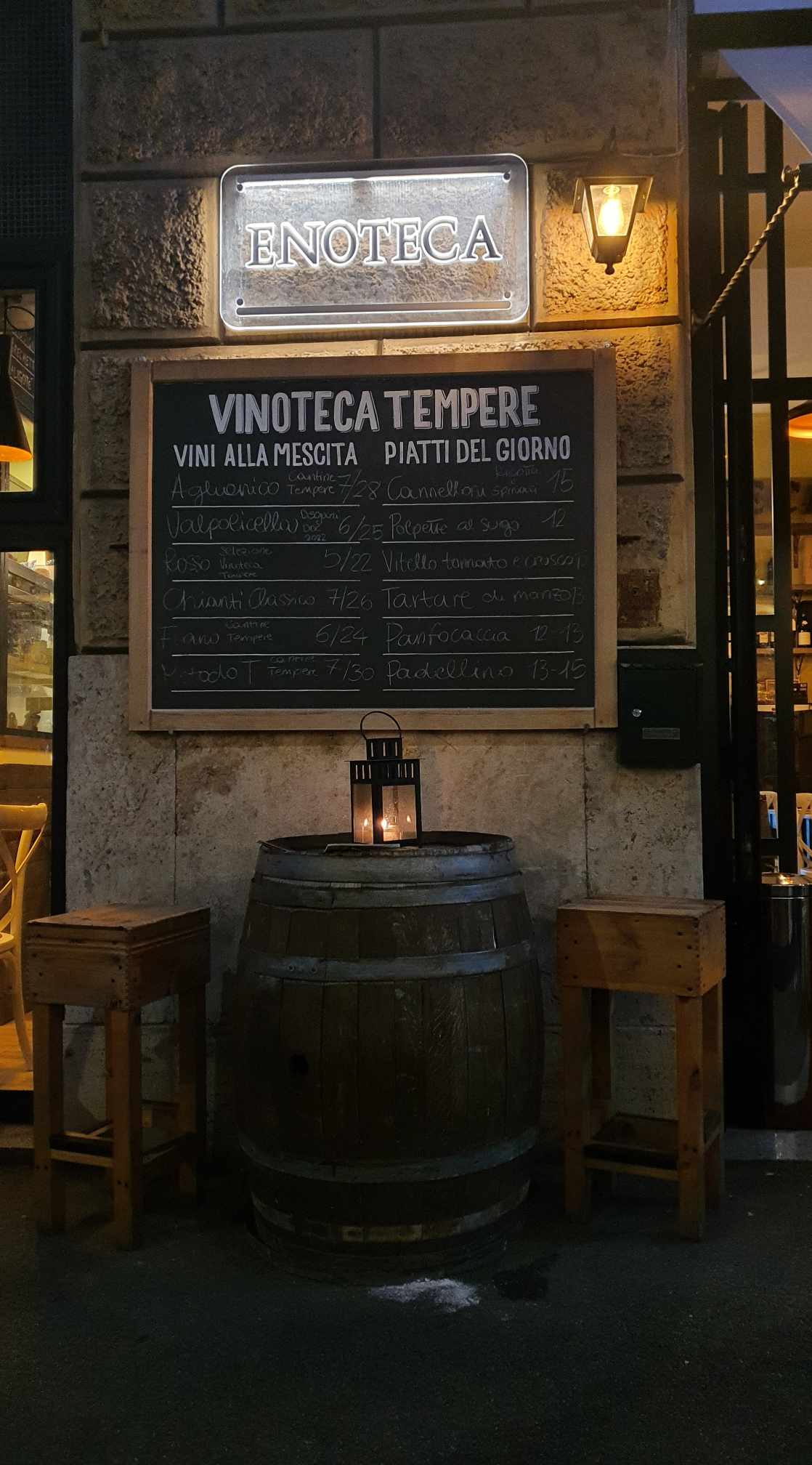 vinoteca tempere