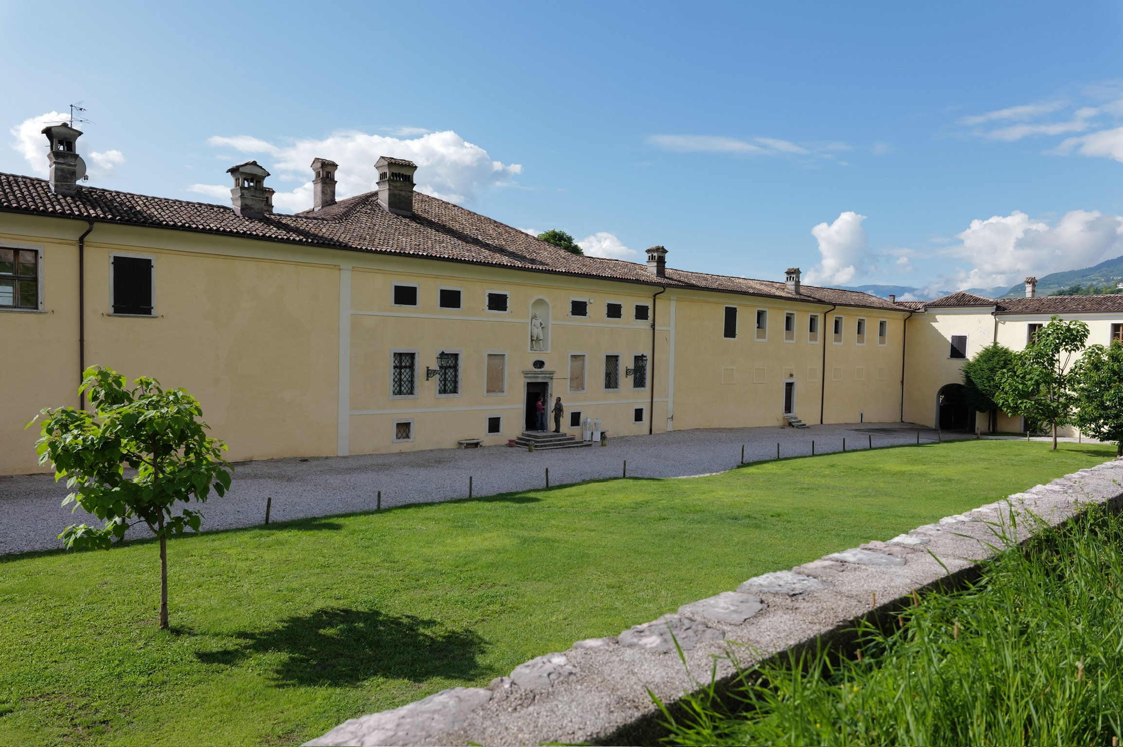 palazzo lodron
