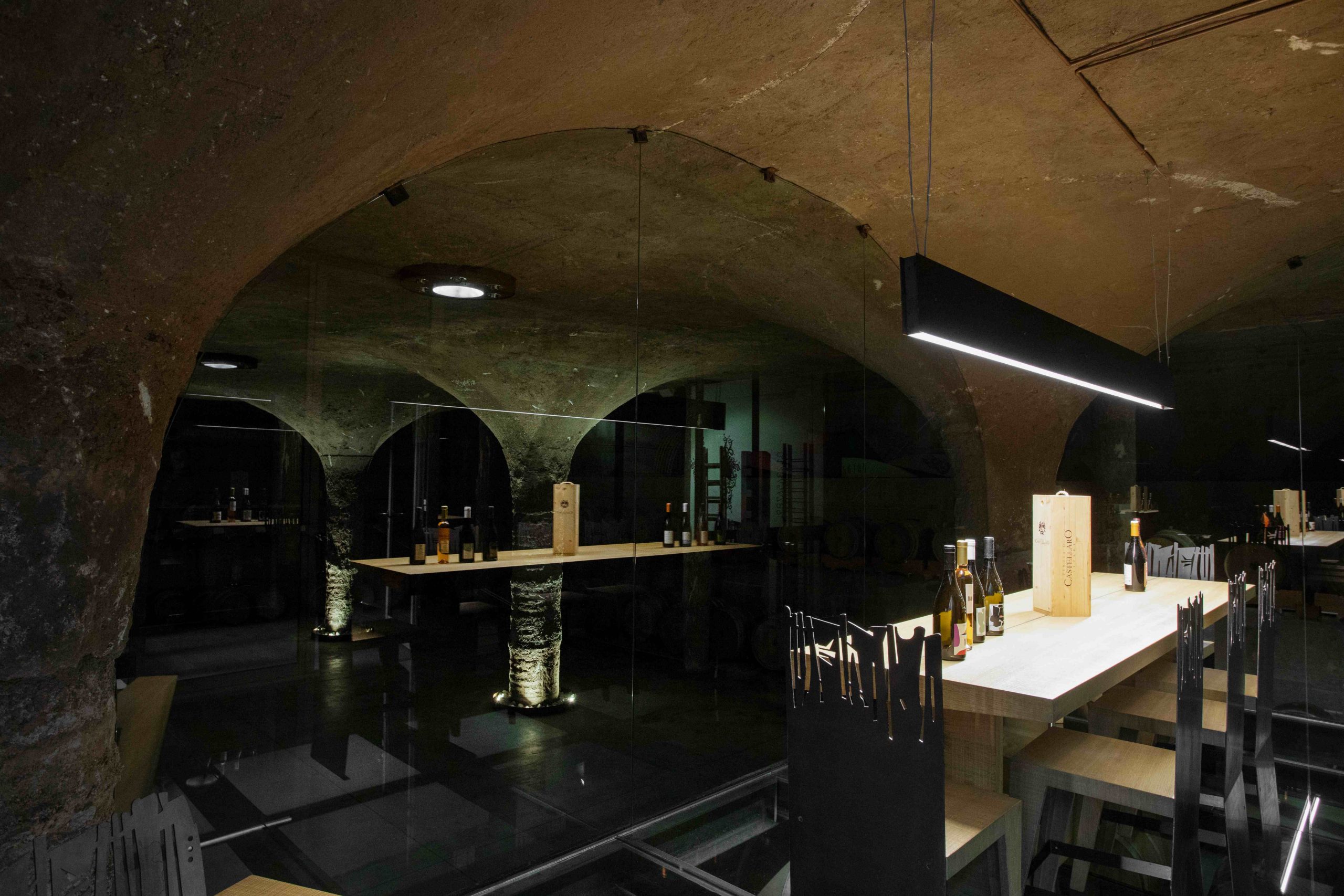 Tenuta di Castellaro. Cantina di design
