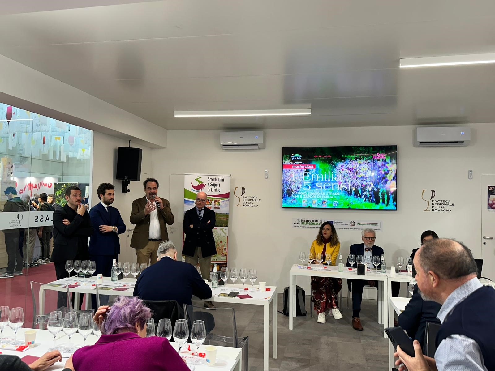 Colli Piacentini promossi a pieni voti da operatori e consumatori a Vinitaly 2025