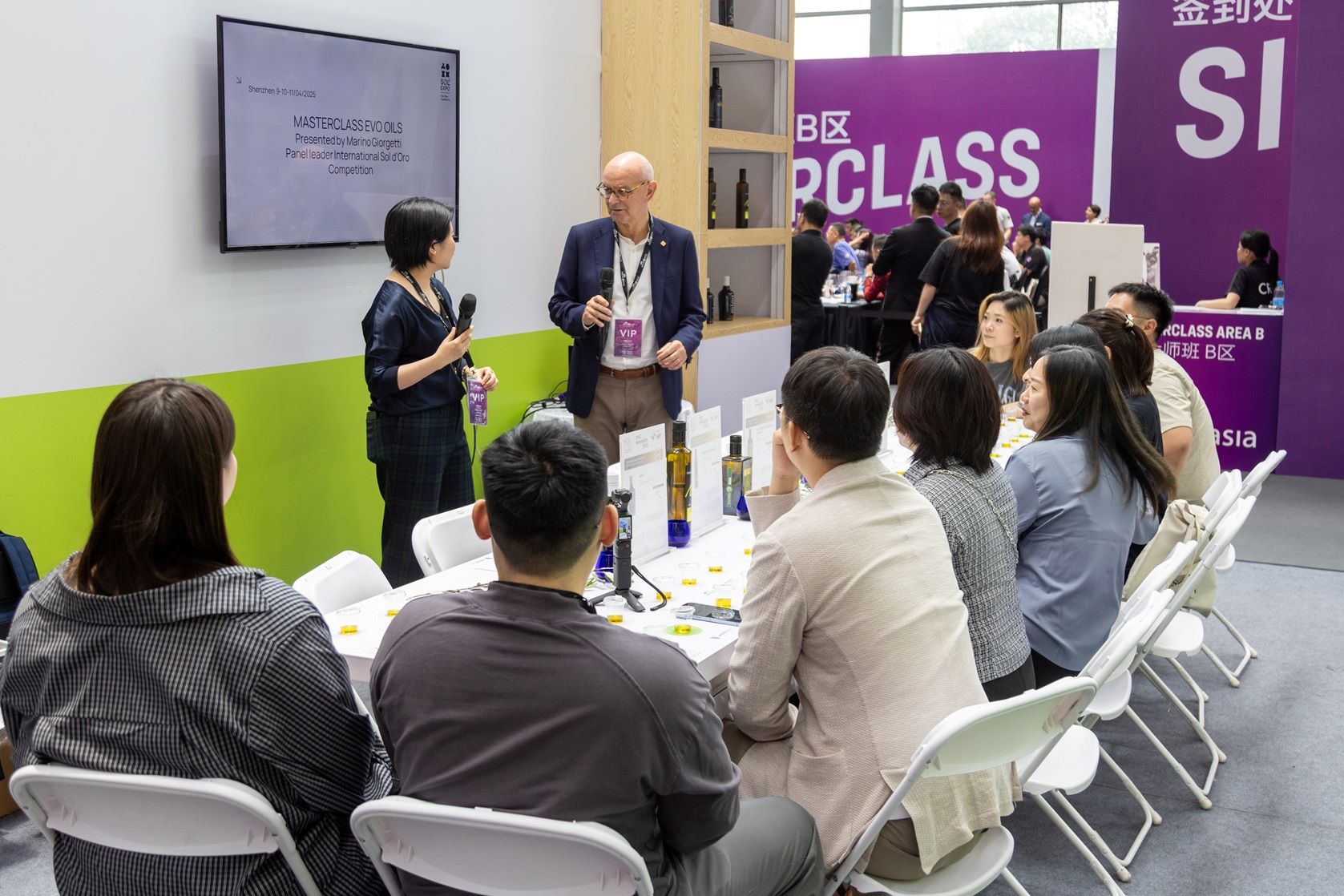 Sol2expo debutta a Shenzhen. L’olio d’oliva piace ai giovani cinesi, sempre più attenti alla salute e attratti dalla dieta mediterranea.