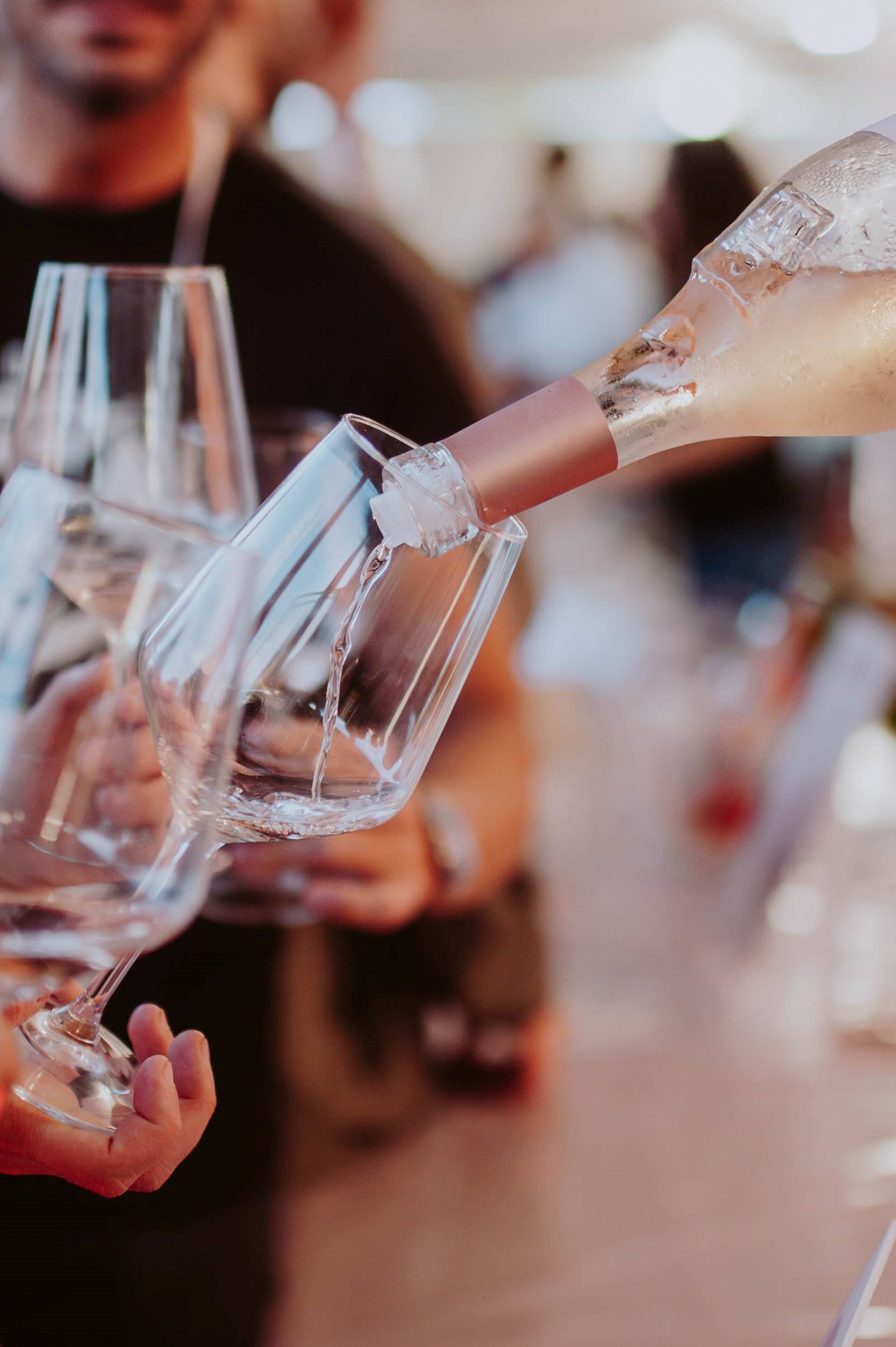 Altènesi in rosa 2025, torna a Moniga del Garda la grande rassegna dedicata ai rosé d'autore