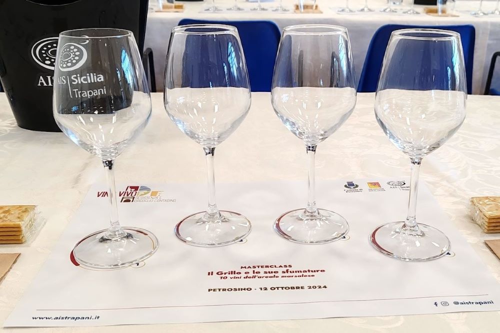 Vino Vivo 2025: la seconda edizione a Petrosino celebra i vini bianchi della costa occidentale della Sicilia