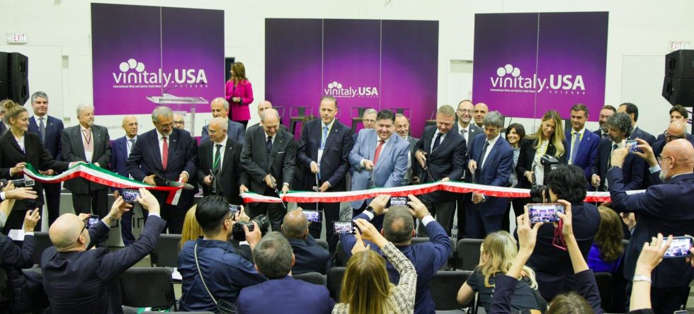 Dal futuro del vino ai mercati Nordamericani: wine2wine Vinitaly Business Forum riunisce a Chicago i top player mondiali