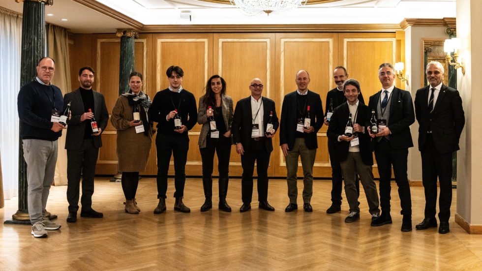 “Stile Siciliano”: grande successo a Milano per i vini rossi del futuro