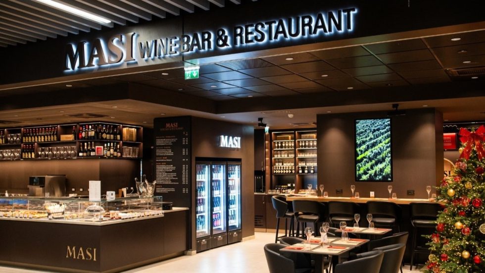 Masi Wine Bar & Restaurant apre all’Aeroporto Verona Catullo: sinergia Masi Agricola e Lagardère
