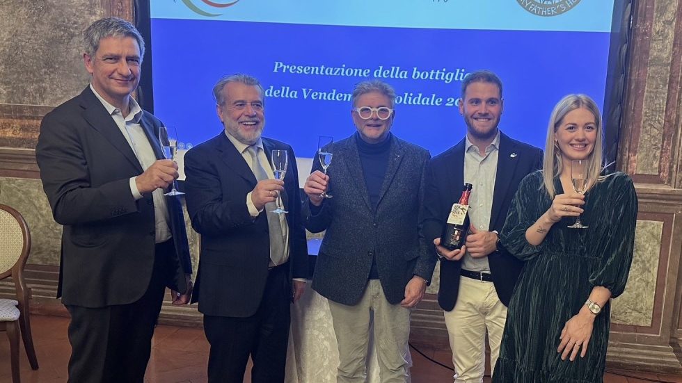 La charity dinner al Grand Hotel Villa Torretta ha rafforzato il legame tra la ®Vendemmia Solidale della cantina Le Manzane e il progetto per costruire una scuola in Ghana con l’associazione In My Father’s House.