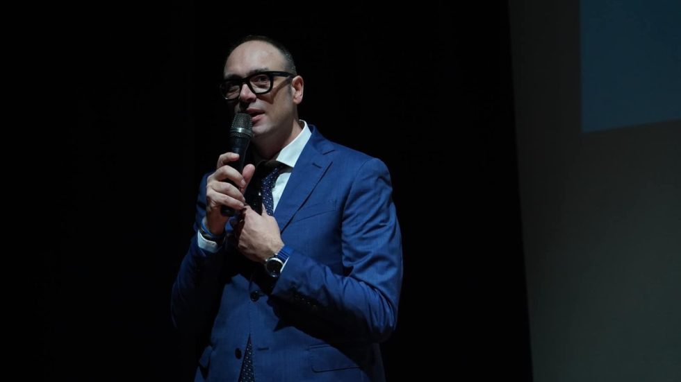 Antonio Sanzione. La Guida Bio è lui