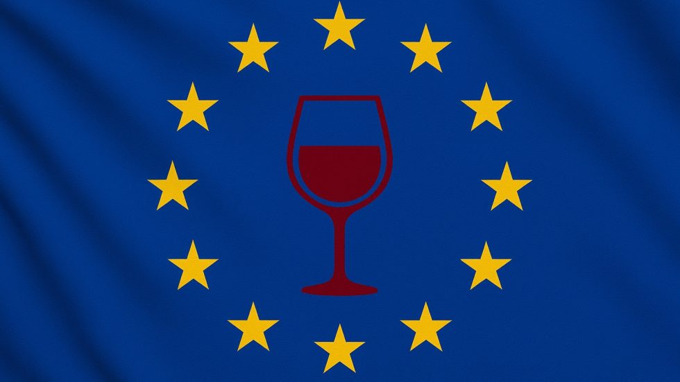 Nuovo Pacchetto Vino 2026: svolta per Consorzi, enoturismo e gestione crisi