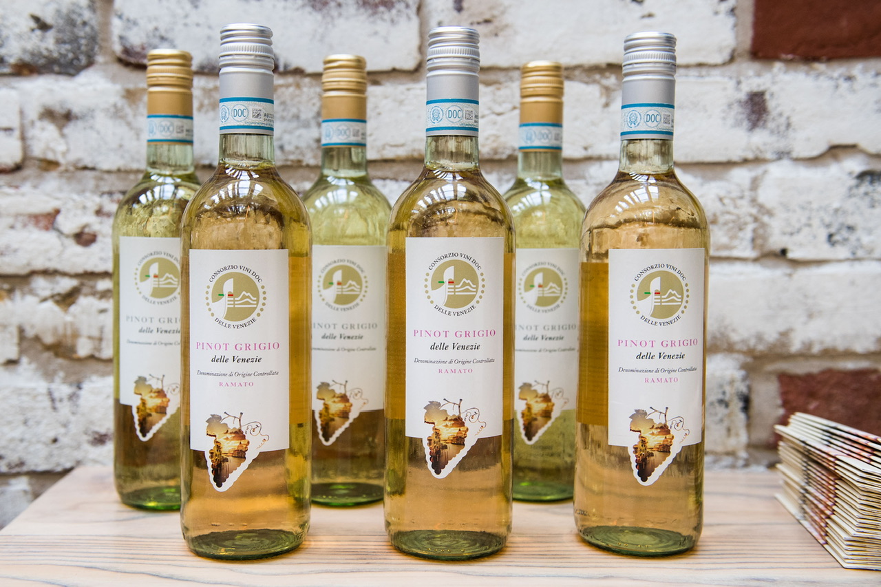 Vinitaly & The City brinda con il Pinot Grigio DOC delle Venezie