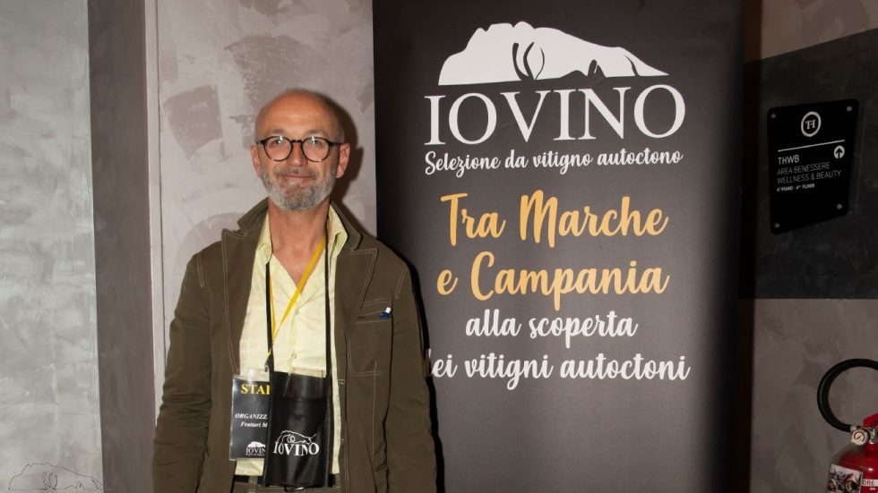 Manilo Frattari è IoVino. Marche e Campania: luce, fuoco e una scoperta inattesa