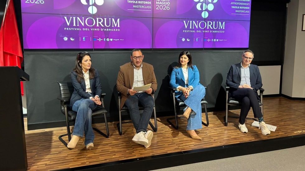 Vinorum 2026: L'Aquila diventa la Capitale del Vino d'Abruzzo dal 15 al 17 maggio.