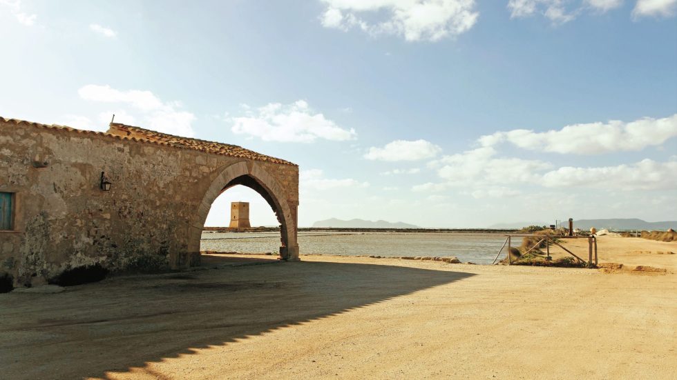 La Sicilia di Ulisse: il viaggio continua sui tavoli delle trattorie