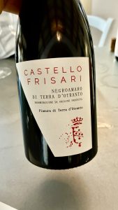 Castello Frisari. La terra deve avere un nome